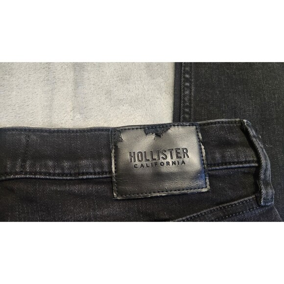 Hollister Men's Size 31X32" Black Tapered Jeans - Picture 3 of 10